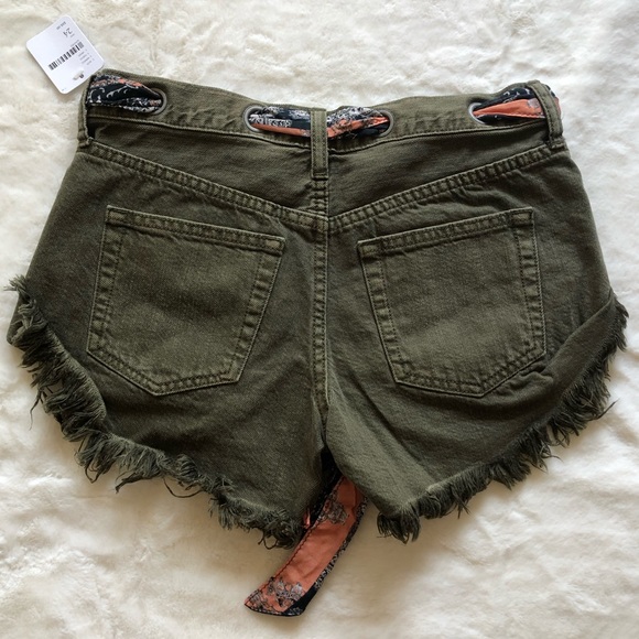 Free People Shorts - Picture 2 of 2